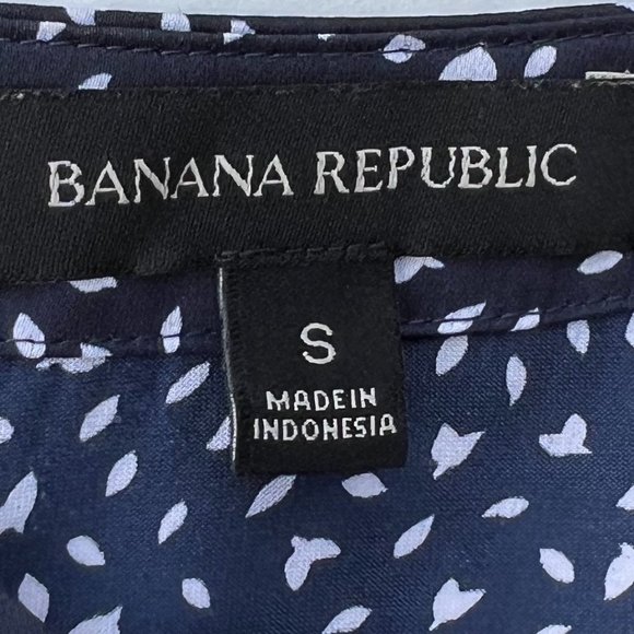 Sleeveless blouse, Banana Republic, Small - Picture 6 of 7